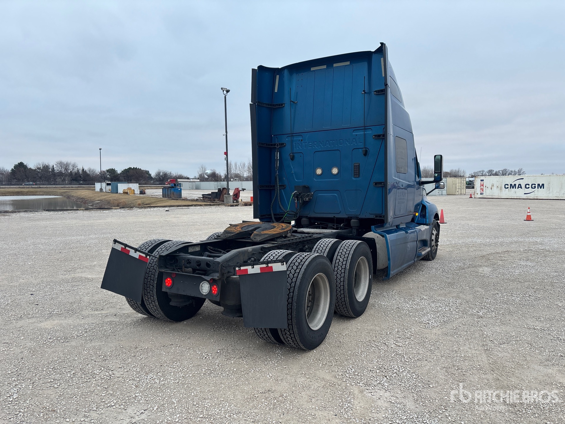 General Appearance with Picture, Right Rear Corner