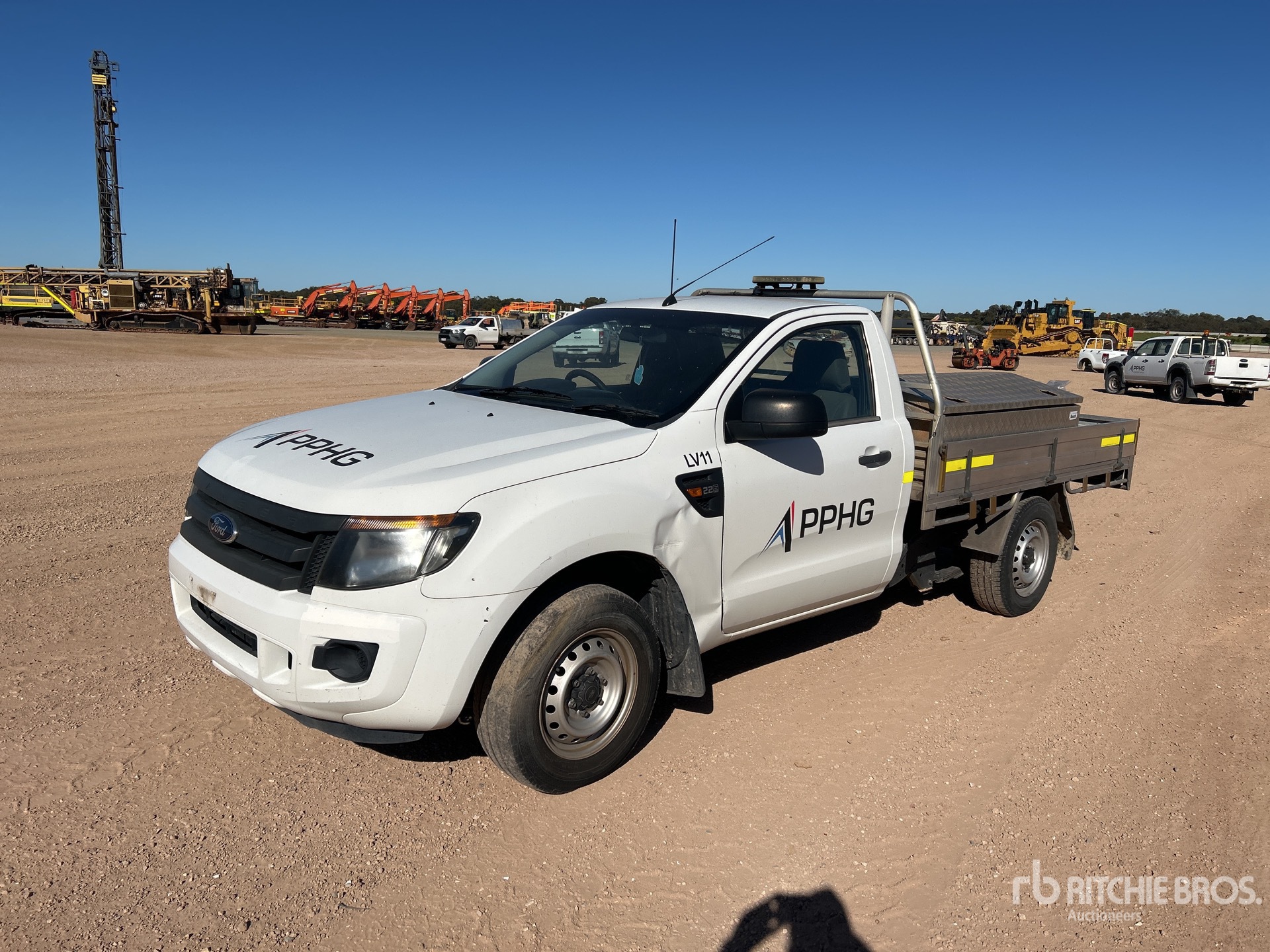 General Appearance with Foto, angolo anteriore destro