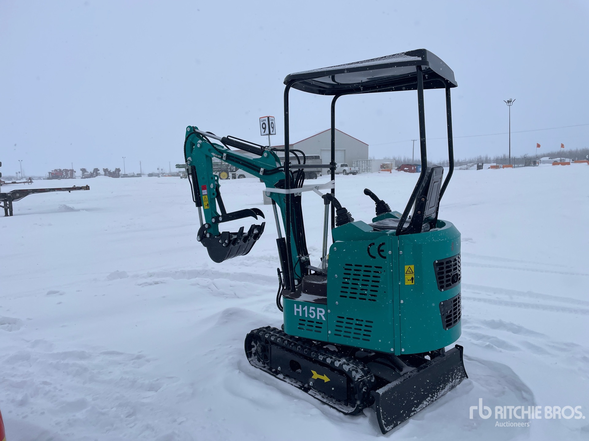 General Appearance with Picture, Left Rear Corner