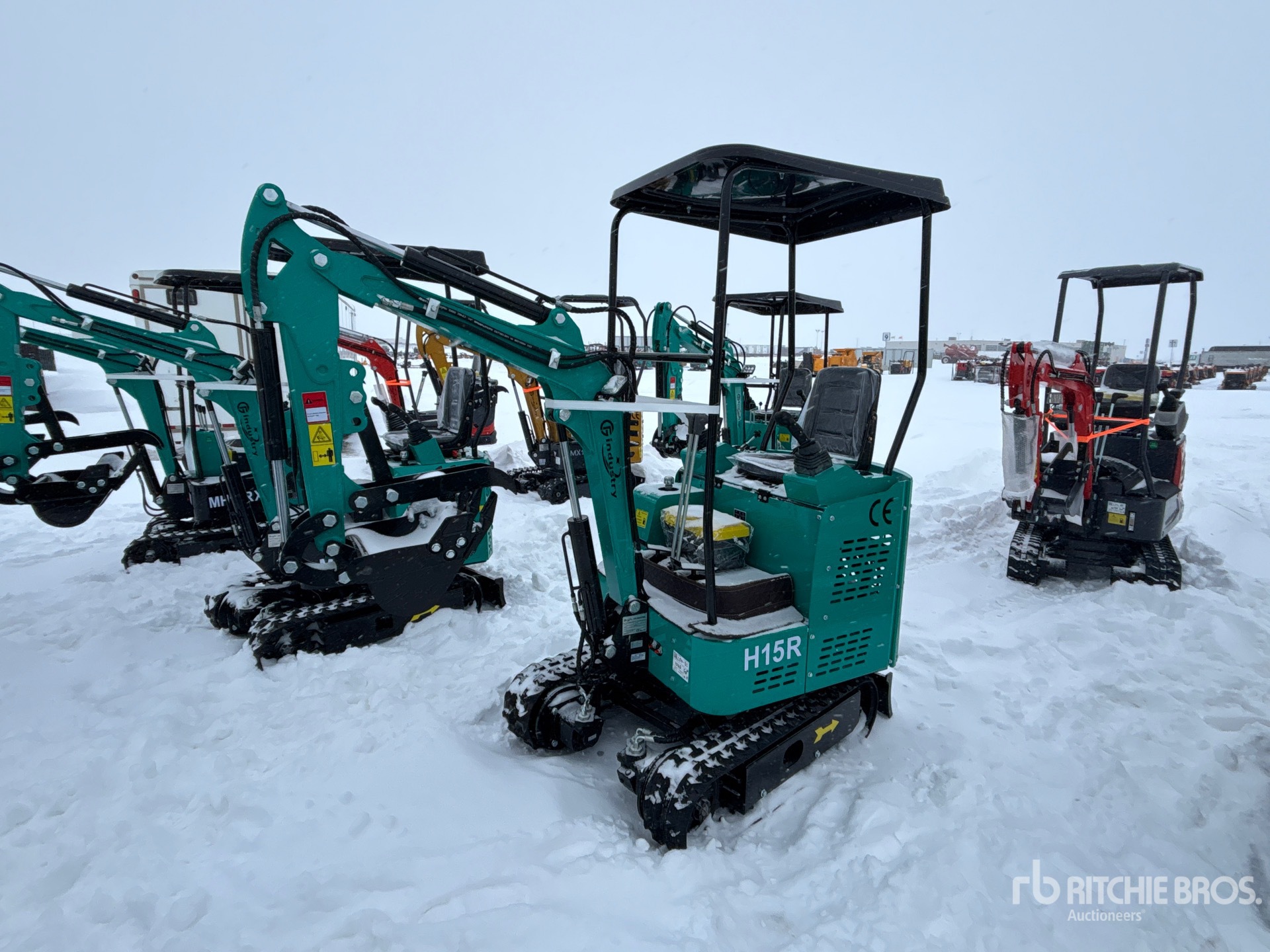 General Appearance with Picture, Left Front Corner