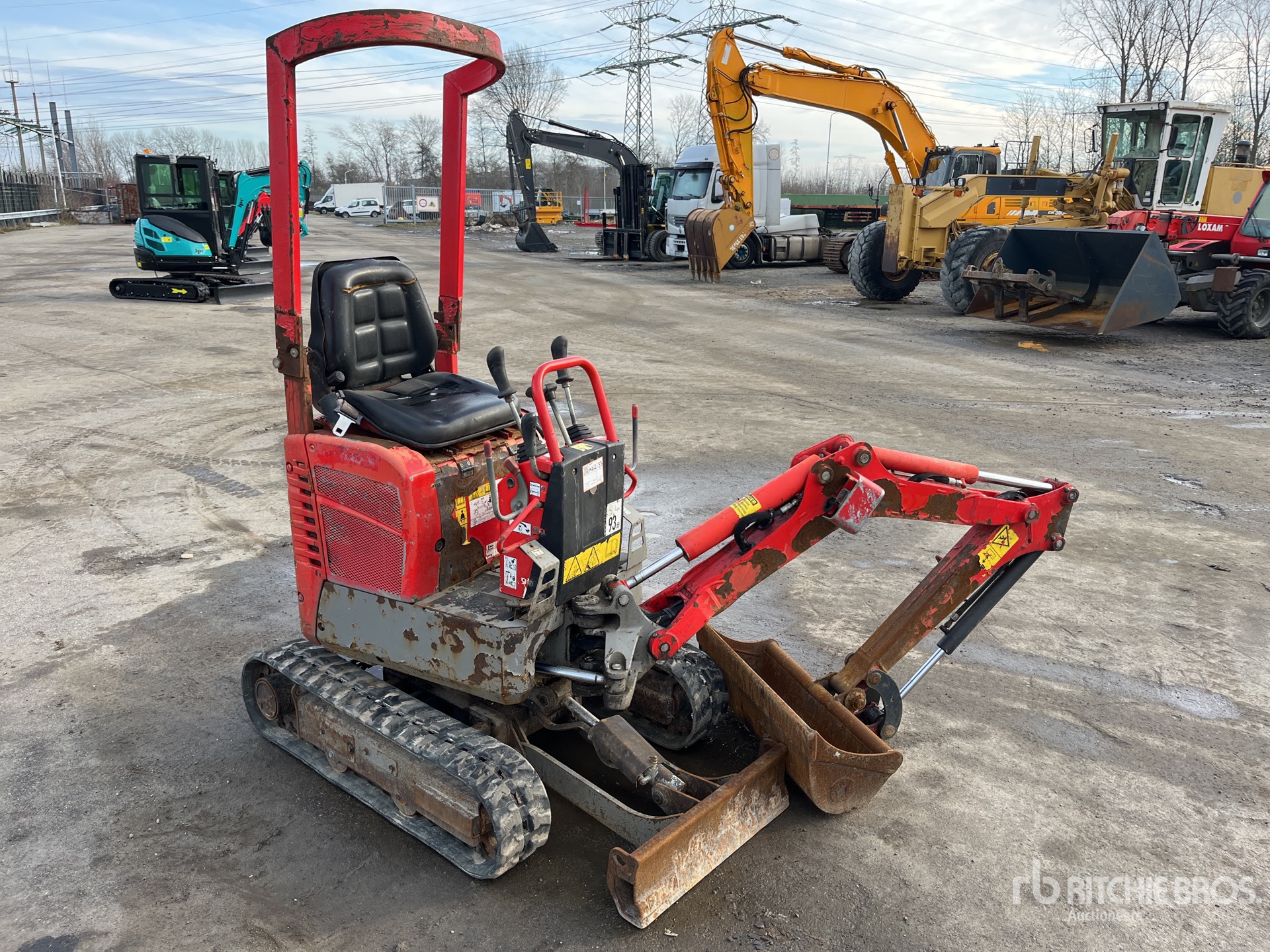 General Appearance with Bild, Ecke vorne rechts