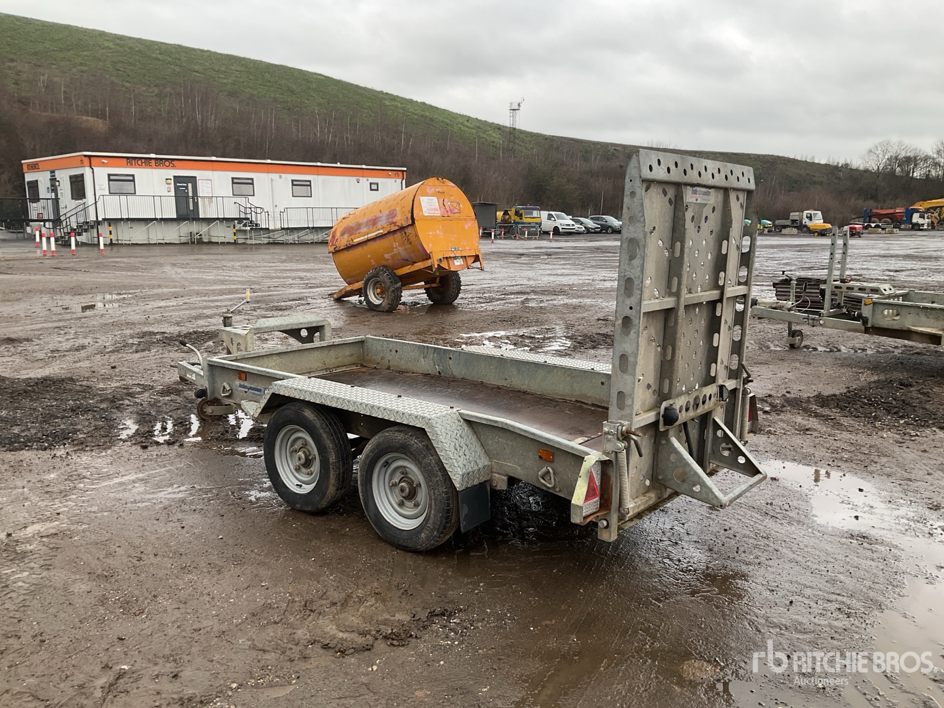 Aspect général with Image, coin arrière gauche