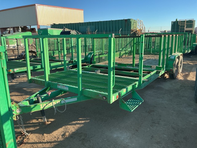 2016 Lamar XP832023 20 ft T/A Trash Utility Trailer