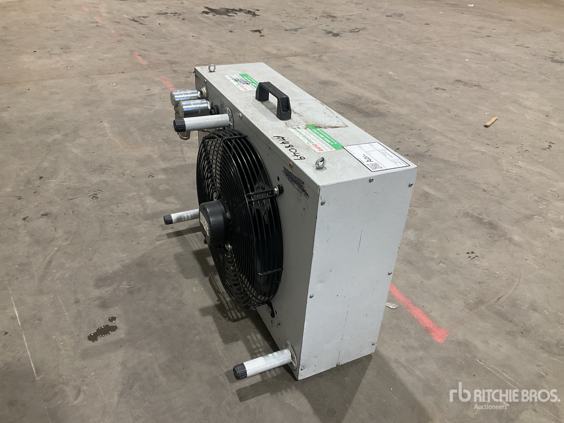 General Appearance with Bild, Ecke hinten rechts