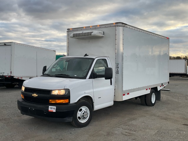 2024 Chevrolet Express 3500 4x2 Refrigerated Truck