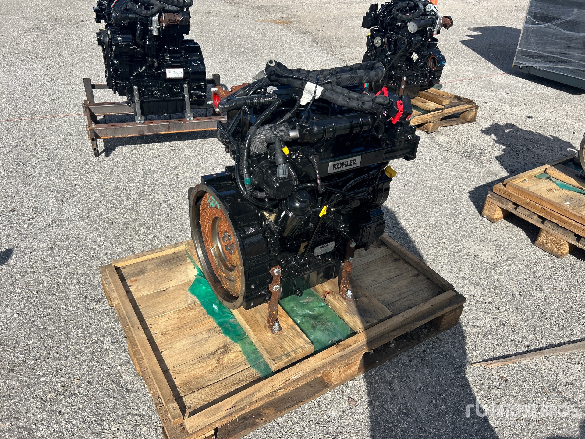 General Appearance with Foto, angolo anteriore sinistro