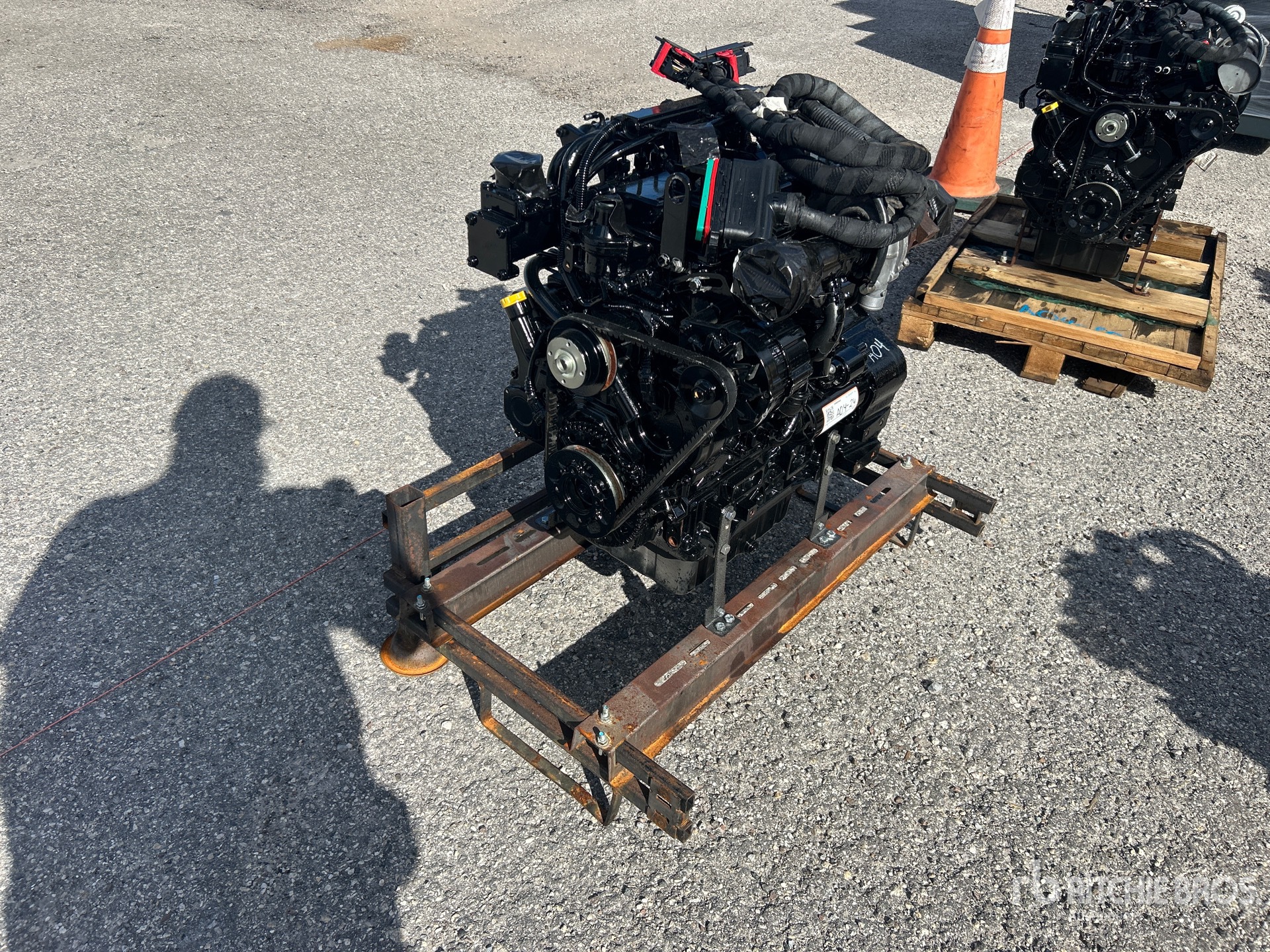 General Appearance with Foto, angolo anteriore sinistro