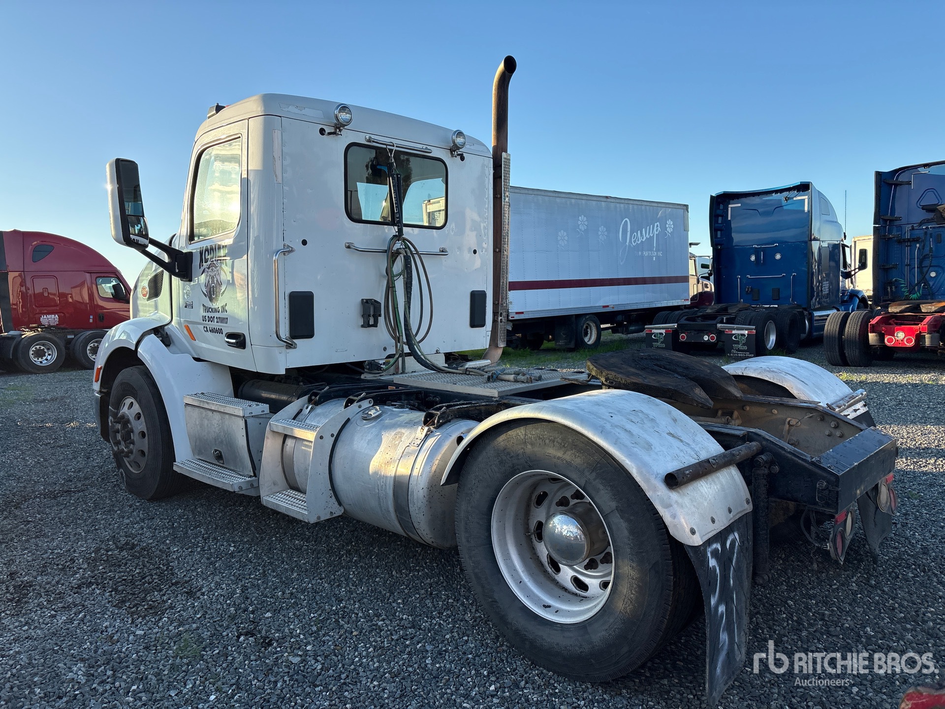 General Appearance with Picture, Left Rear Corner