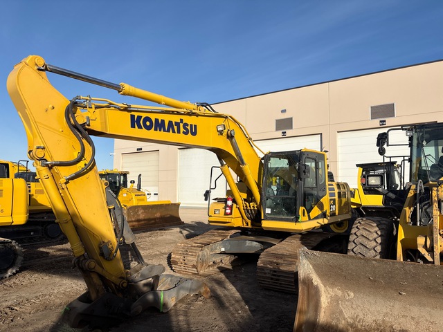 2021 Komatsu PC210LC-11 Tracked Excavator