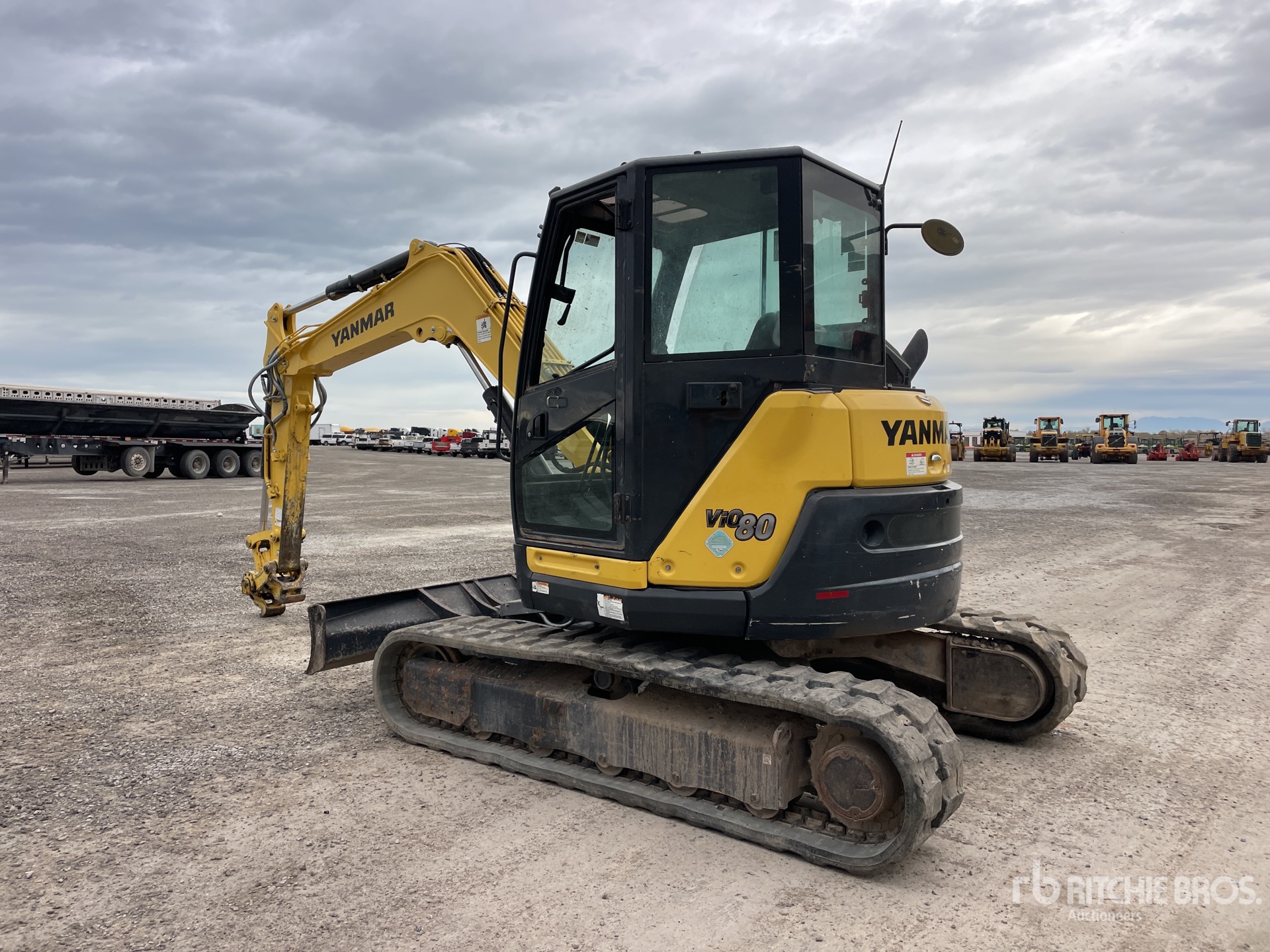 General Appearance with Imagen: esquina trasera izquierda