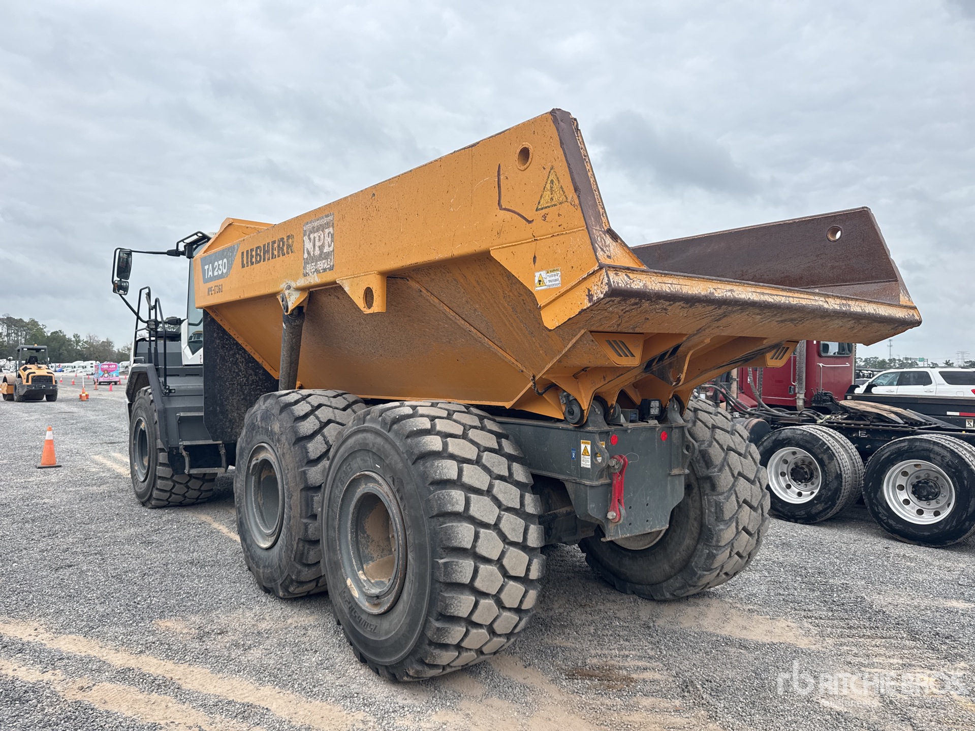 General Appearance with Picture, Left Rear Corner