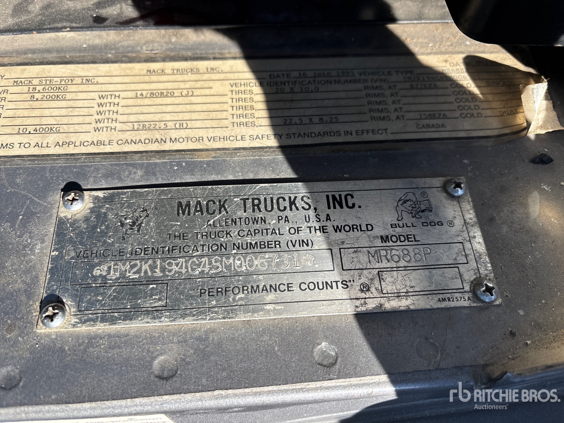 General Appearance with Serial Number / VIN