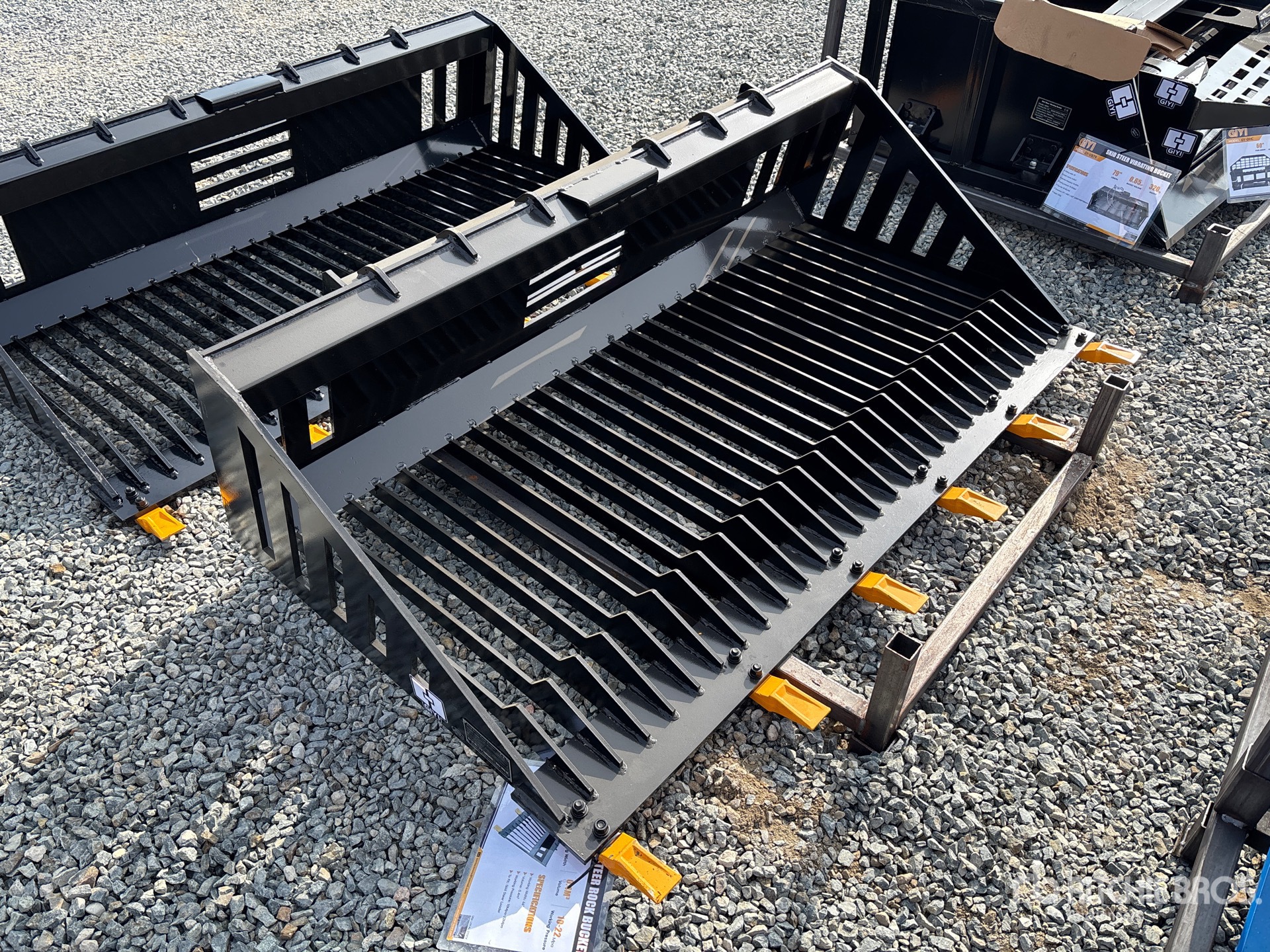 General Appearance with Foto, angolo anteriore destro