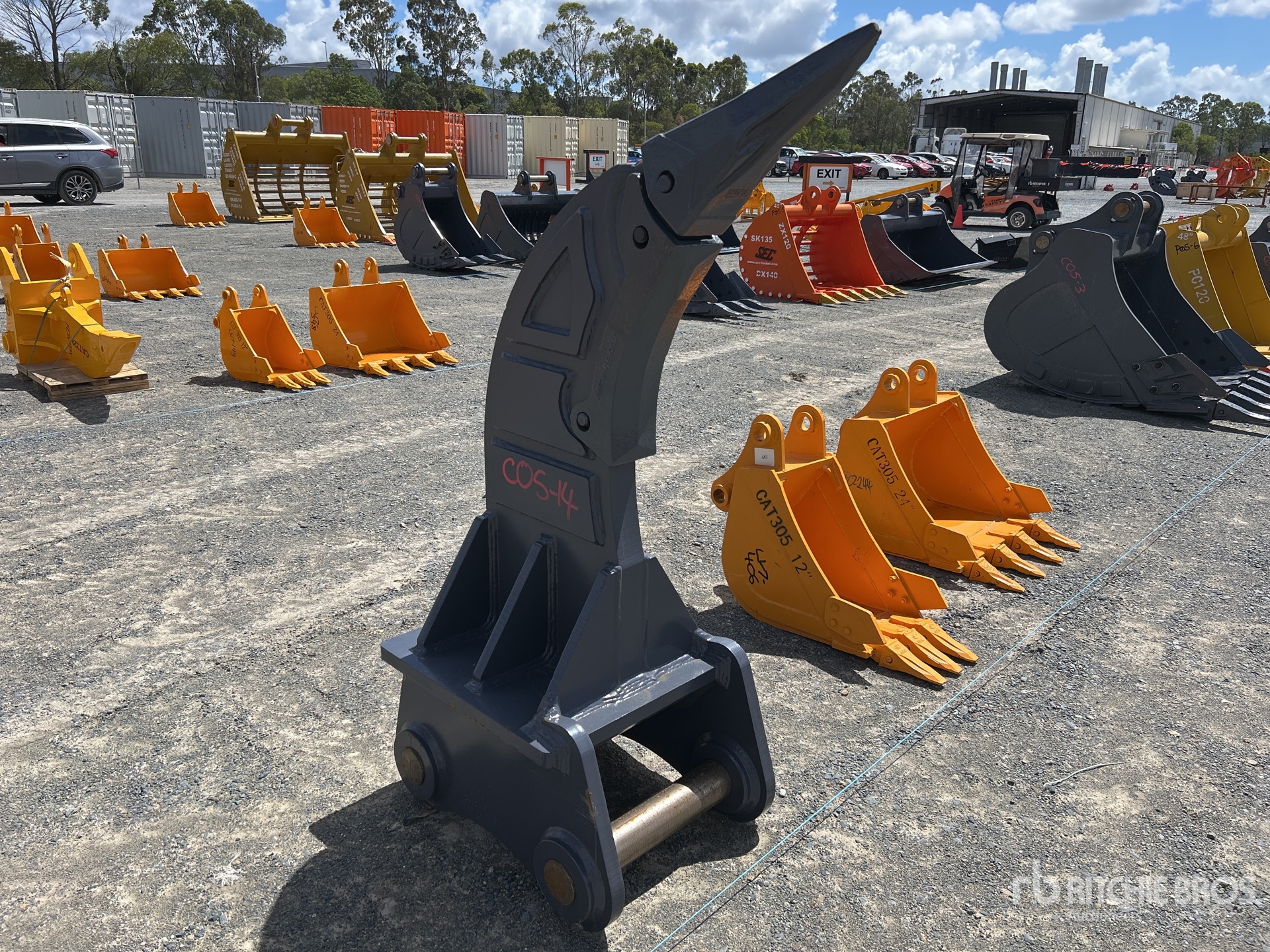 General Appearance with Picture, Right Front Corner