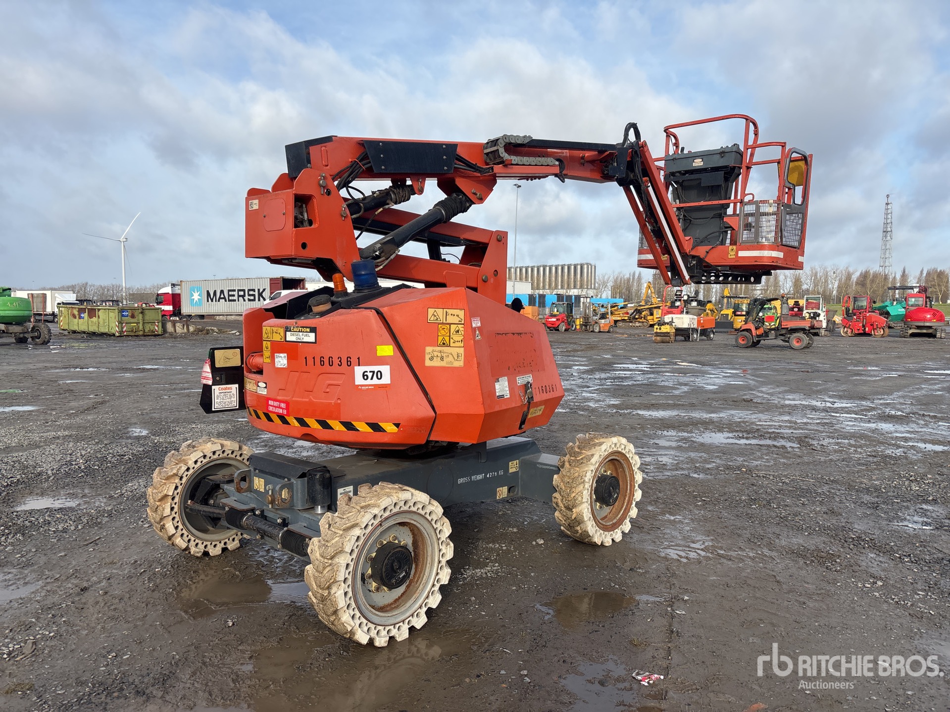 General Appearance with Picture, Left Front Corner