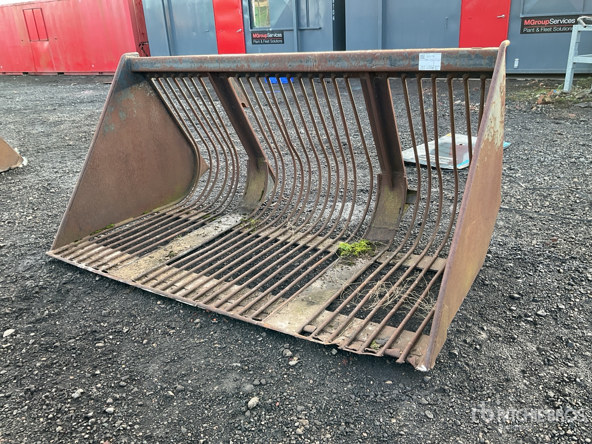 General Appearance with Picture, Right Front Corner