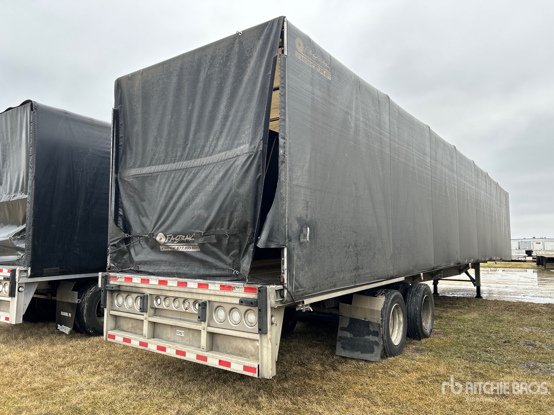 General Appearance with Bild, Ecke hinten rechts