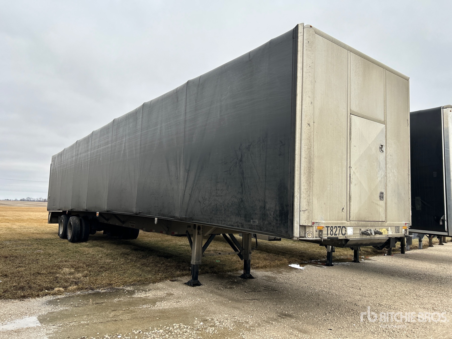 General Appearance with Bild, Ecke vorne rechts