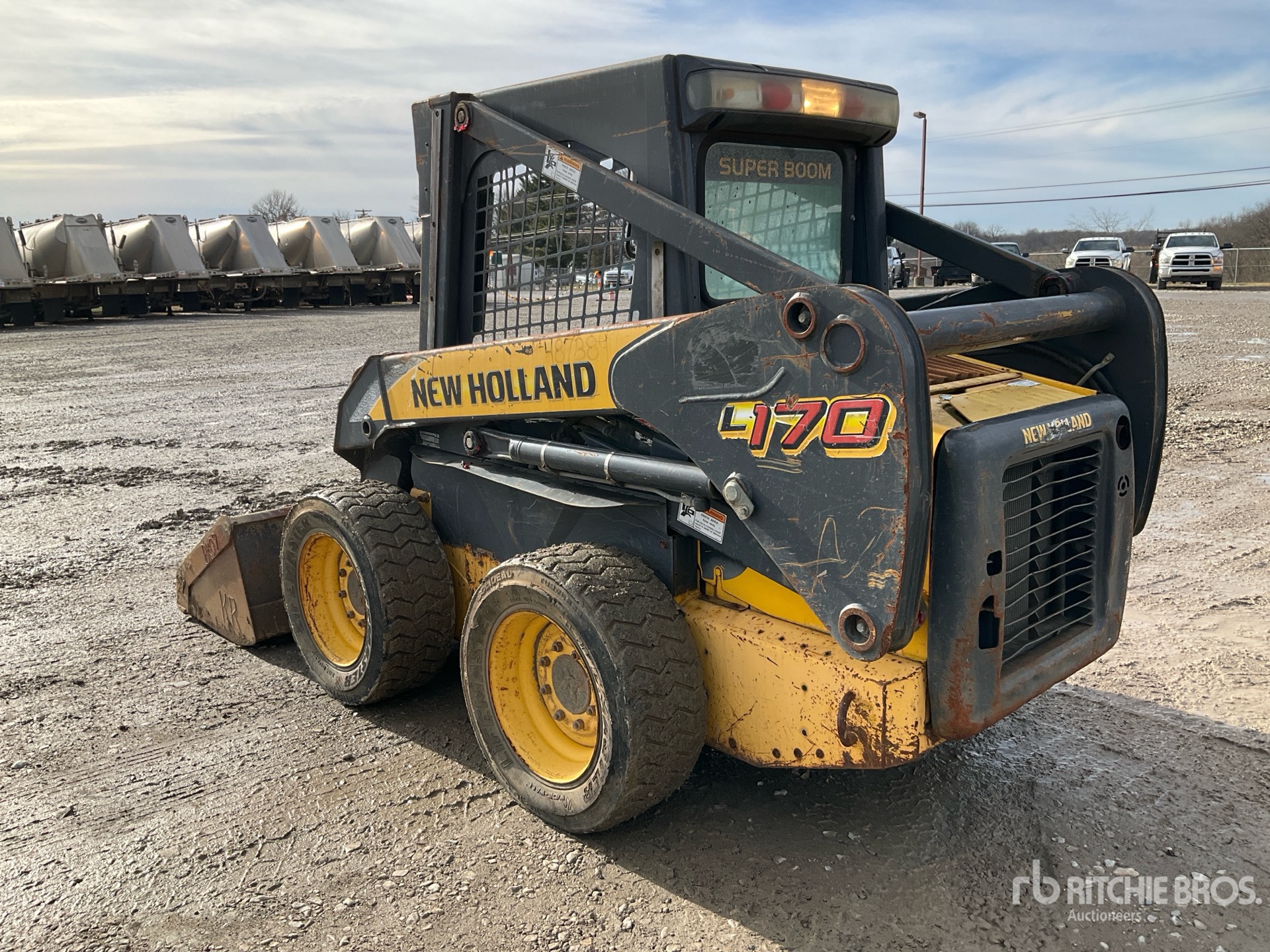 General Appearance with Picture, Left Rear Corner