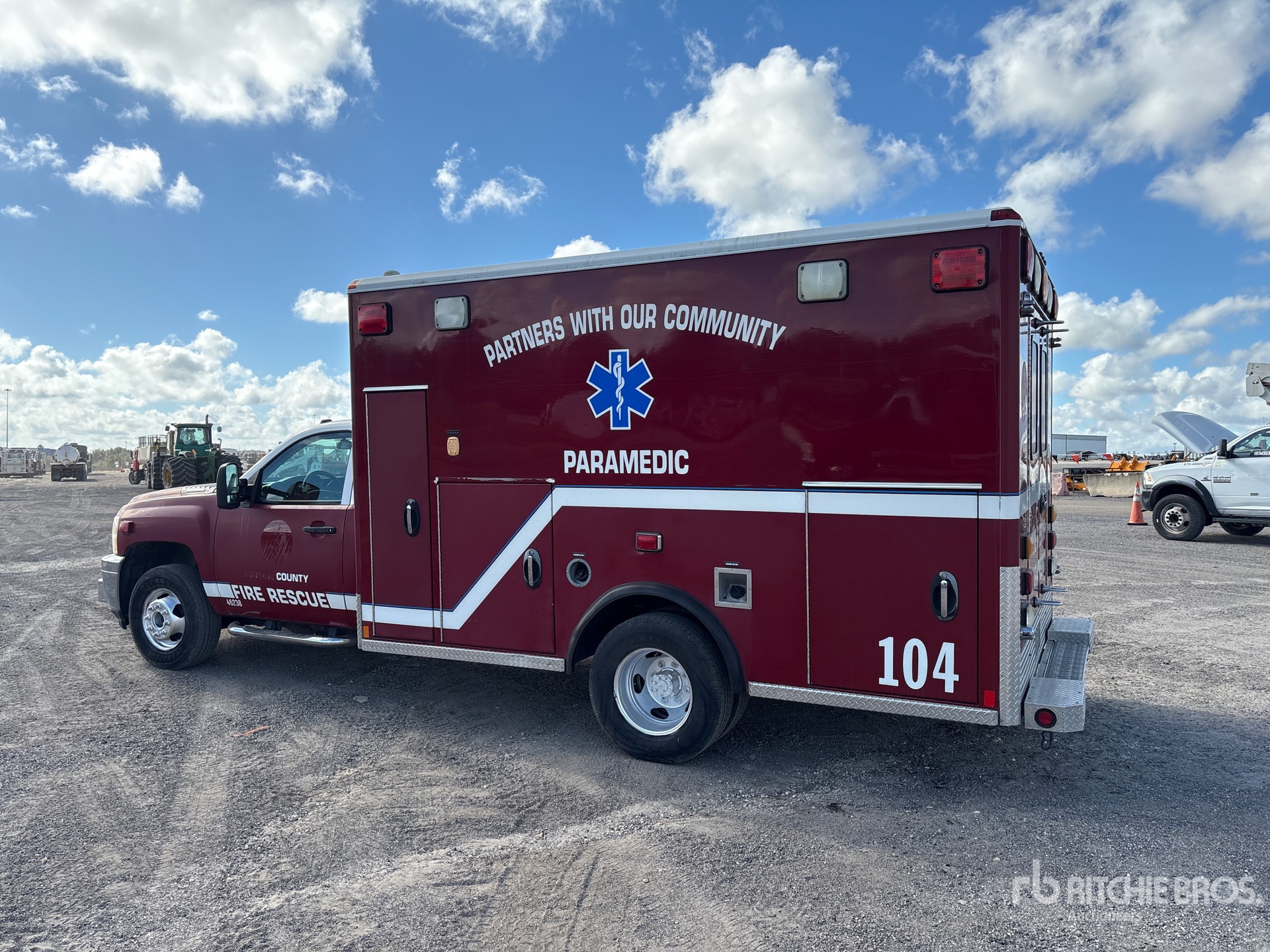 General Appearance with Picture, Left Rear Corner