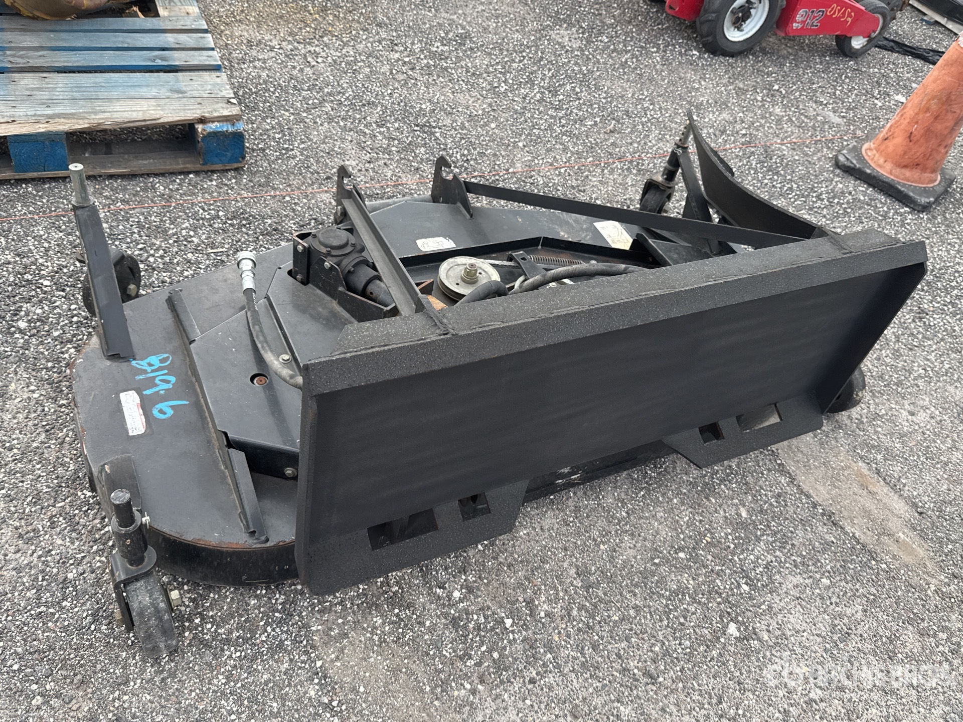 Aspect général with Image, coin arrière gauche