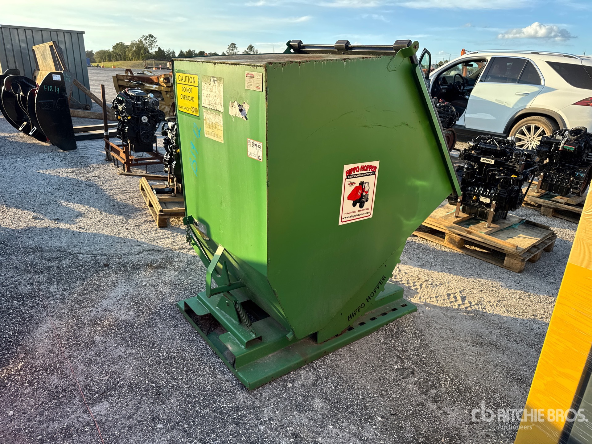 Aspect général with Image, coin arrière droit