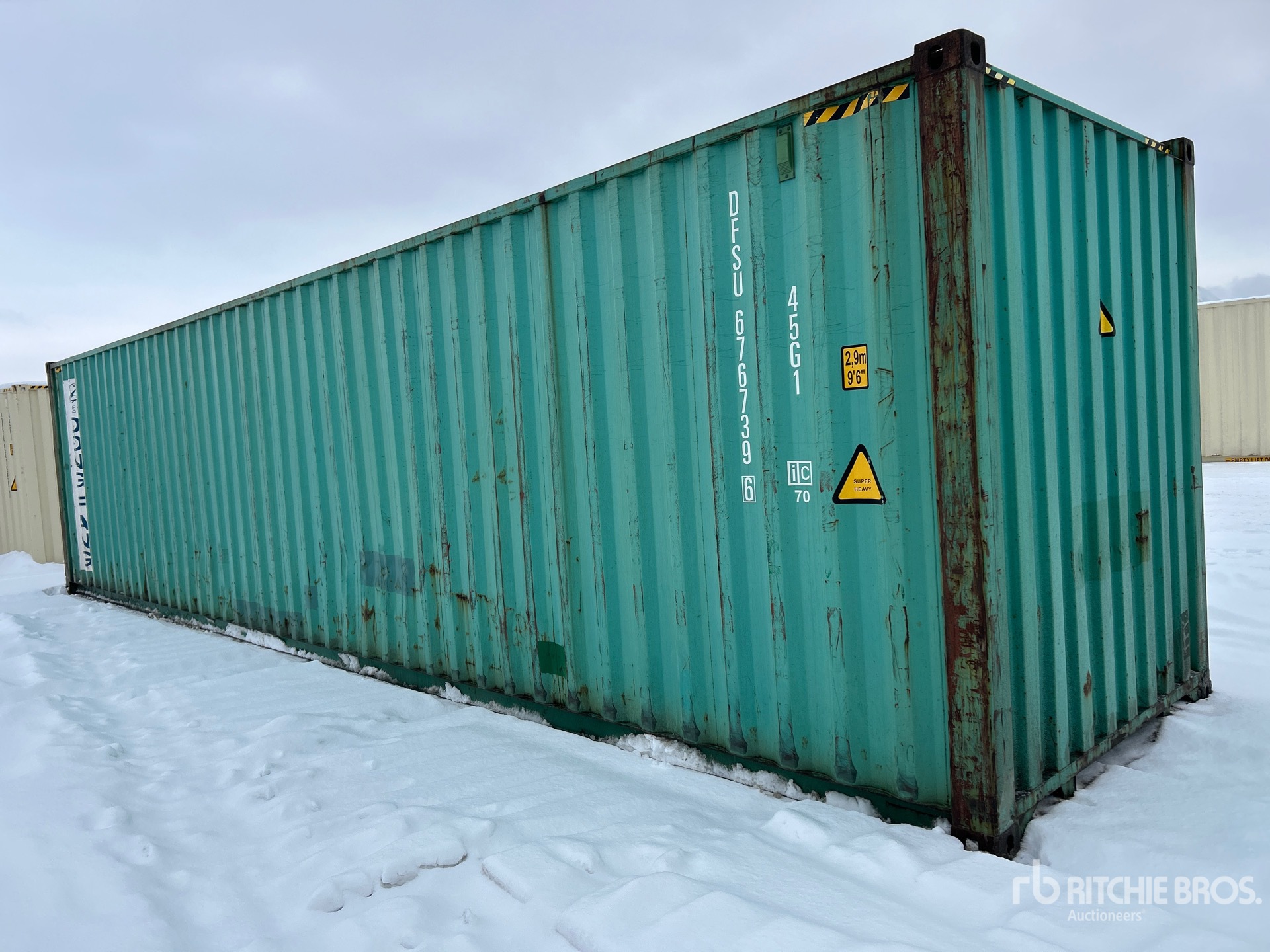 Aspect général with Image, coin avant droit