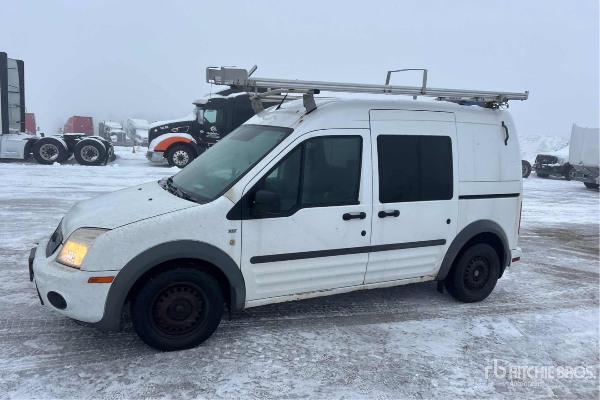 General Appearance with Foto, angolo anteriore sinistro