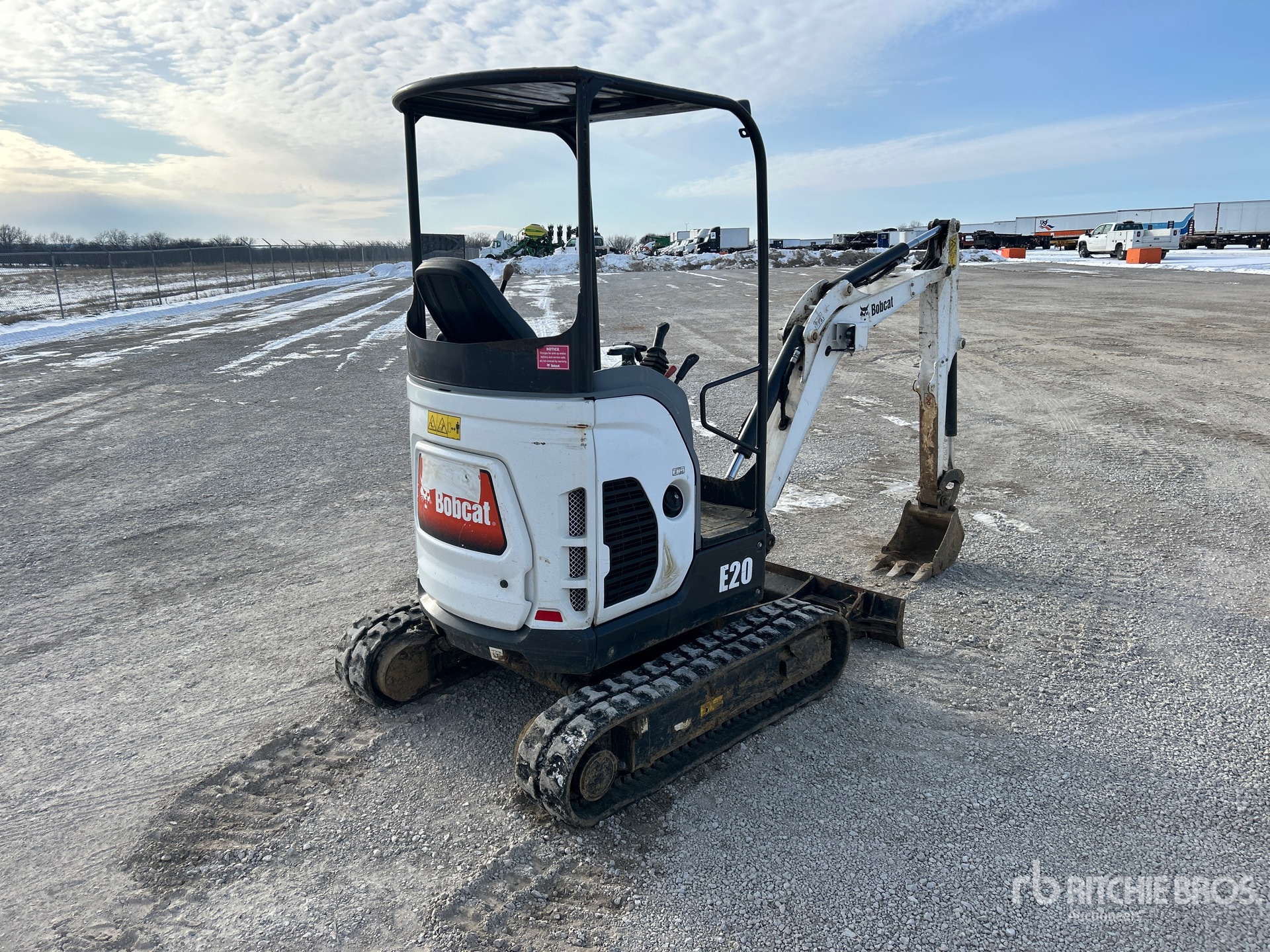 General Appearance with Picture, Right Rear Corner