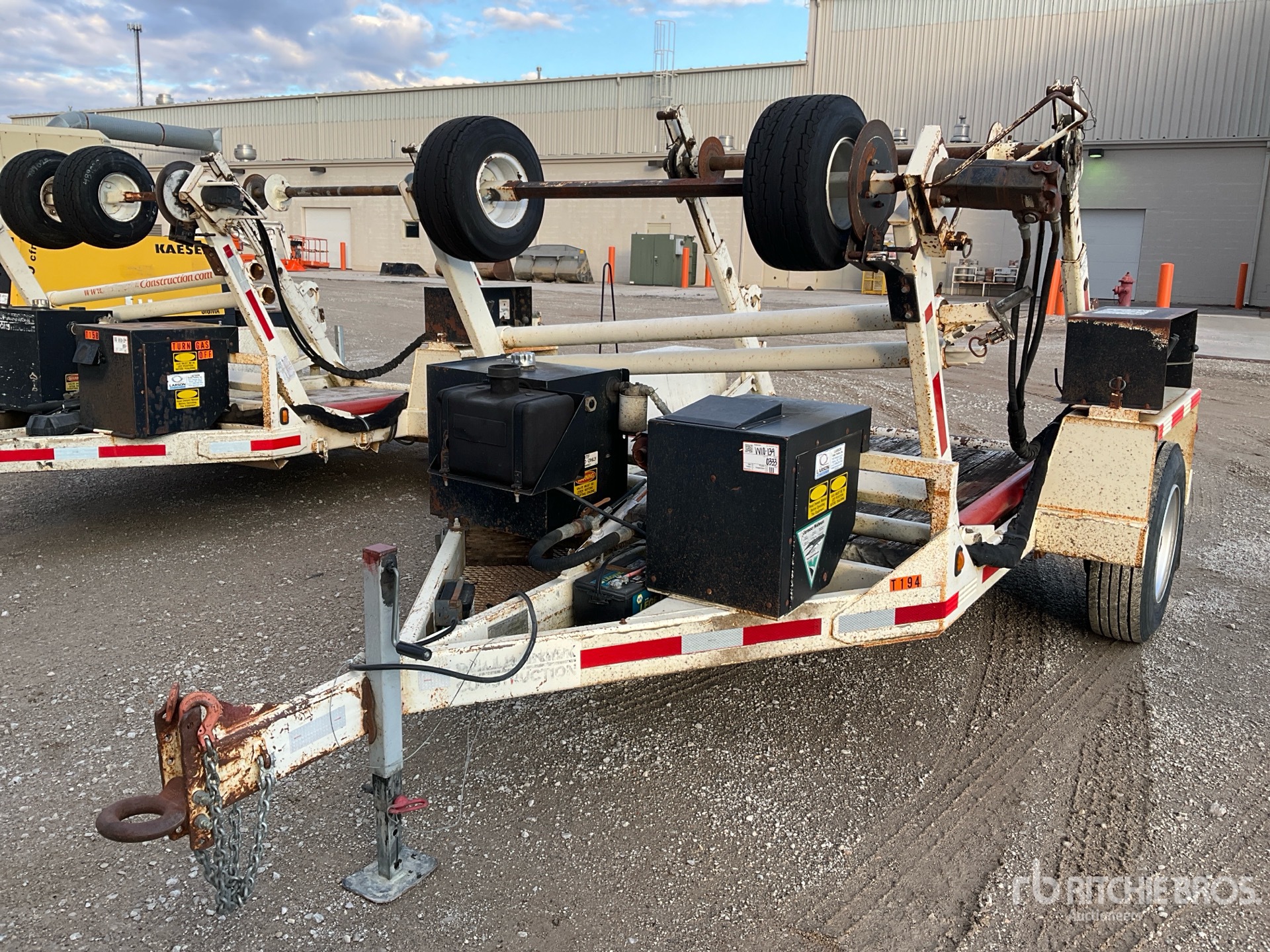 General Appearance with Featured Photo