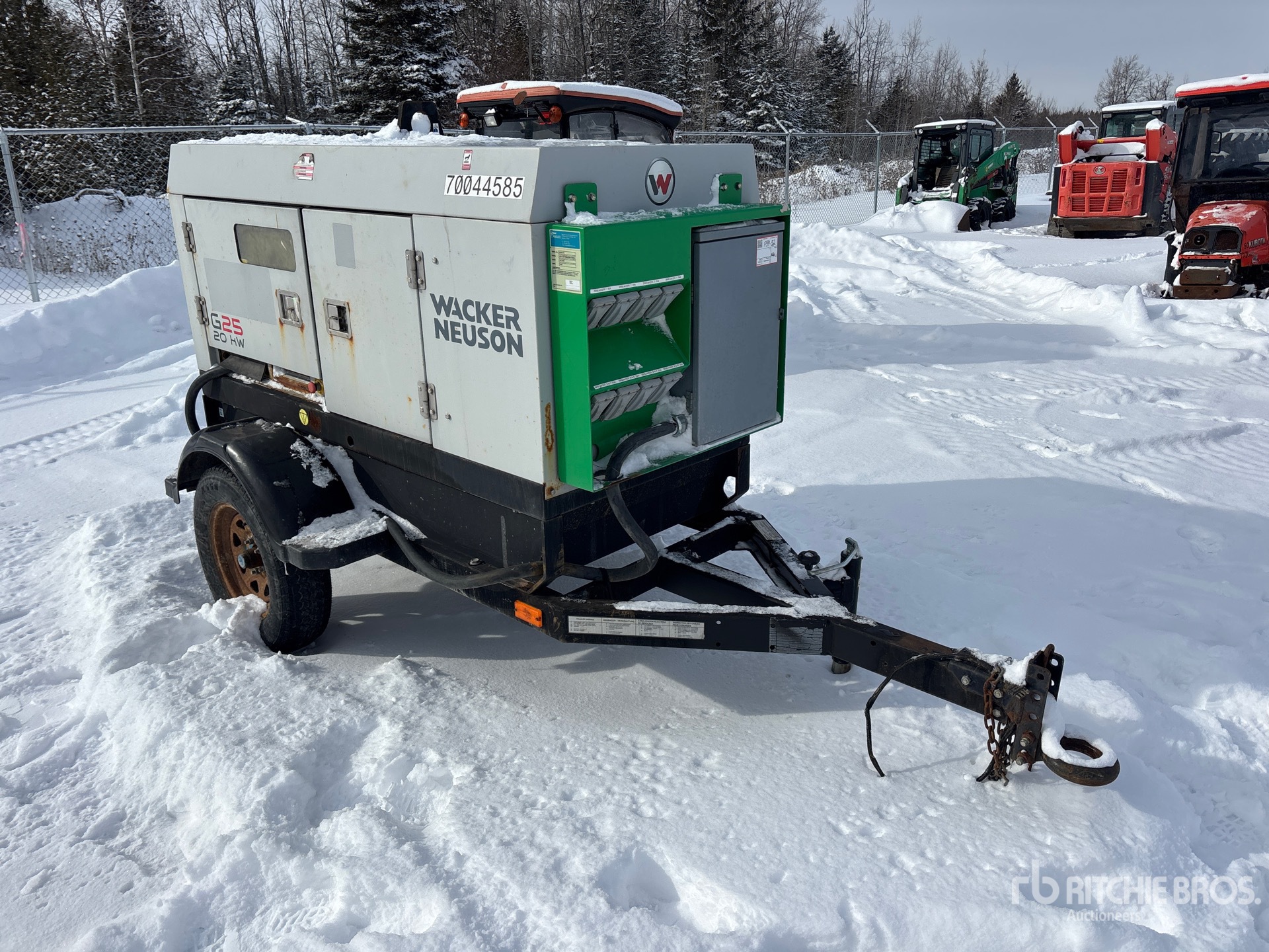 General Appearance with Picture, Right Front Corner