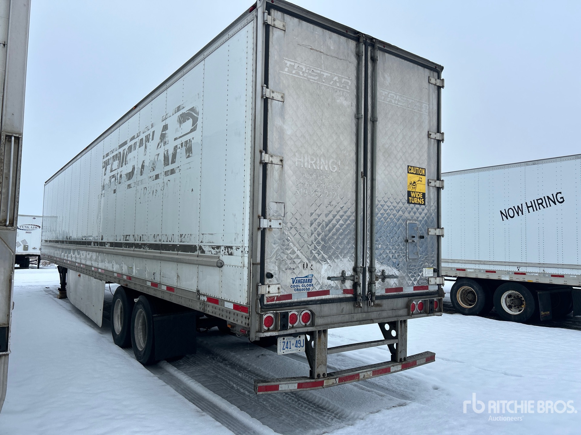 General Appearance with Foto, angolo posteriore sinistro