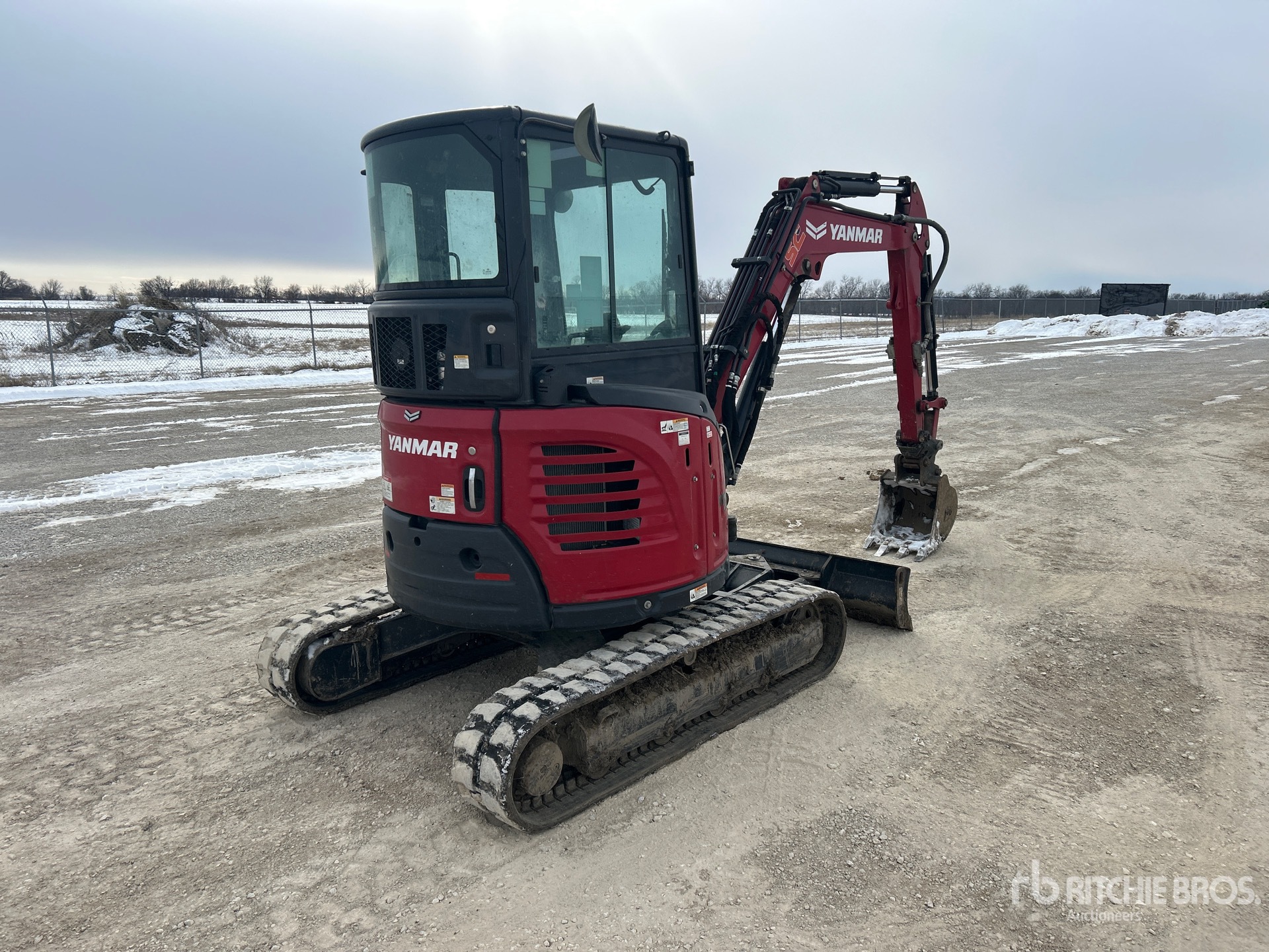 General Appearance with Picture, Right Rear Corner