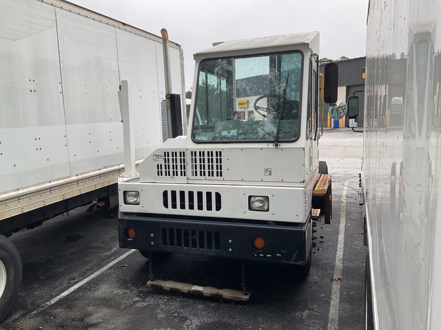 2011 Kalmar 4x2 Spotter Truck (Inoperable)