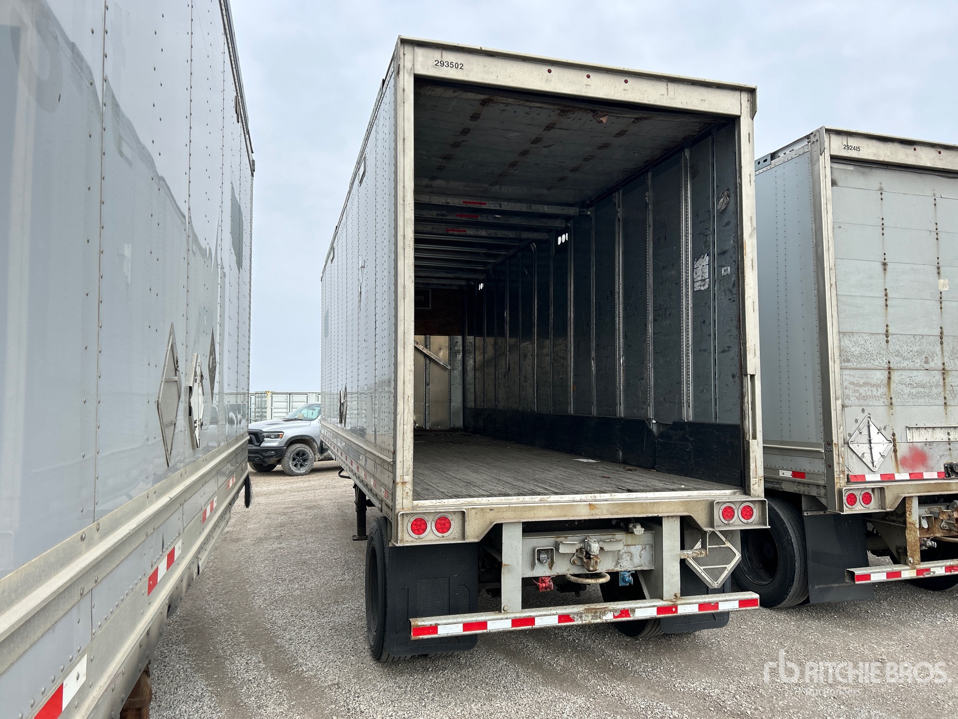 General Appearance with Imagen: esquina trasera izquierda