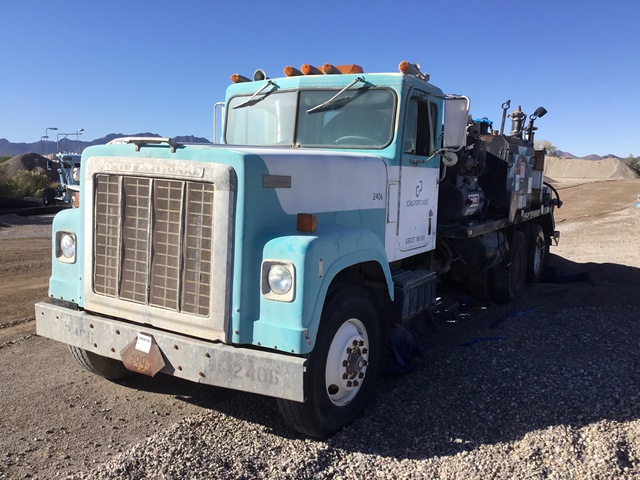 1979 International 4370 4x2 Fuel and Lube Truck (Inoperable)