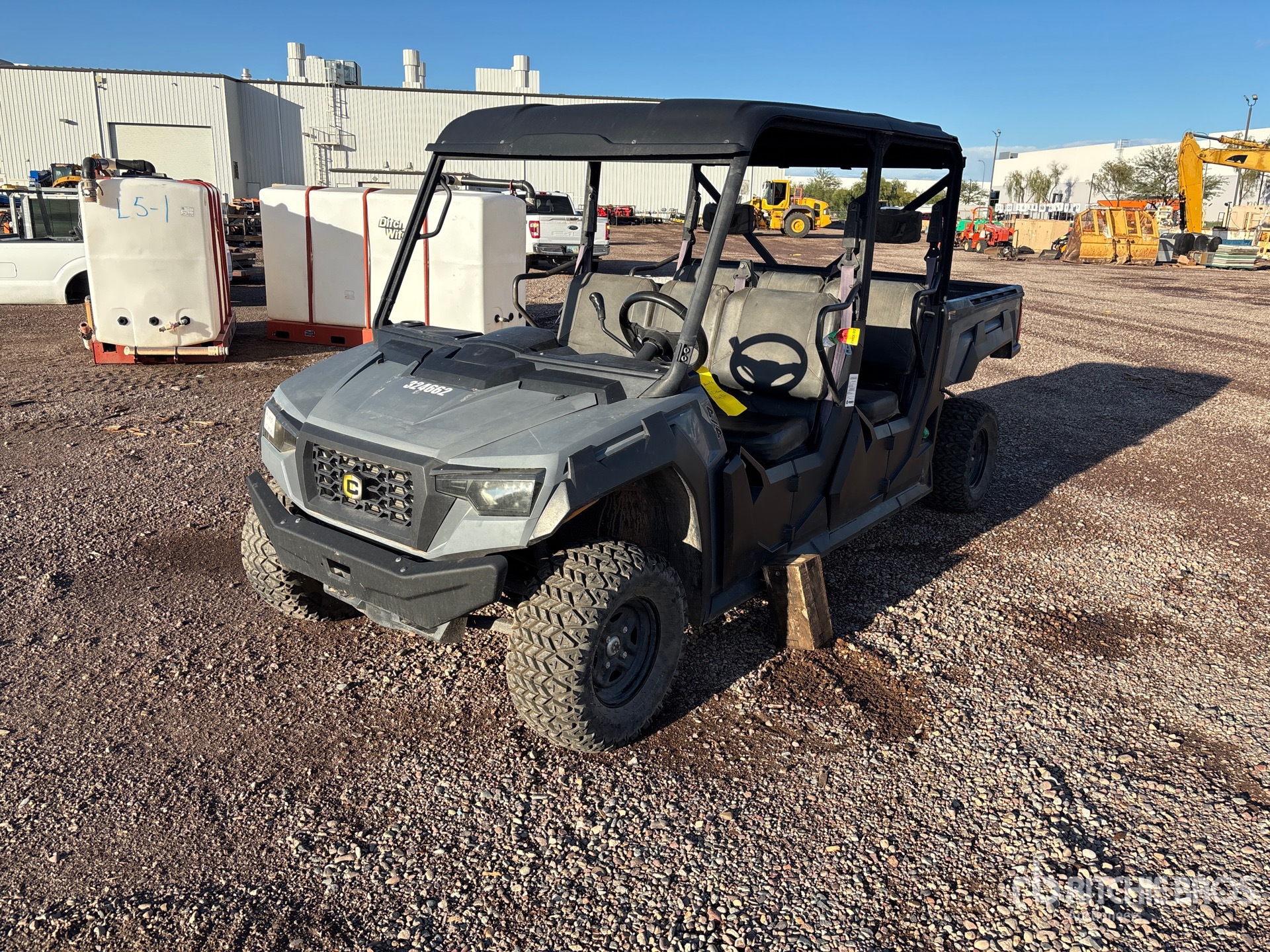 General Appearance with Picture, Left Front Corner