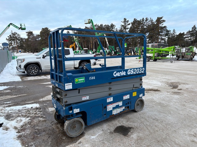 2017 Genie GS-2032 Electric Scissor Lift