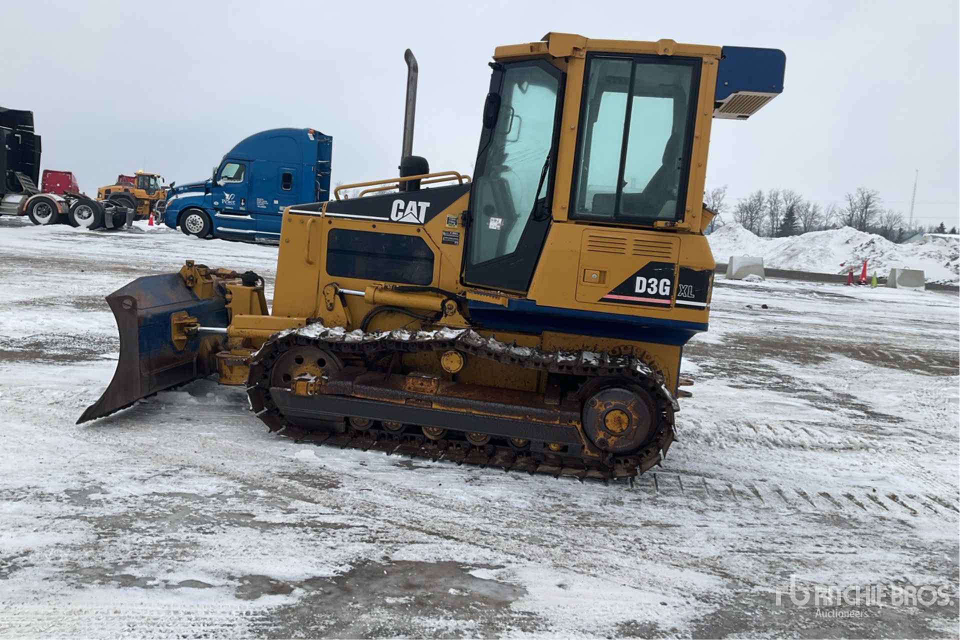 General Appearance with Bild, Ecke hinten links