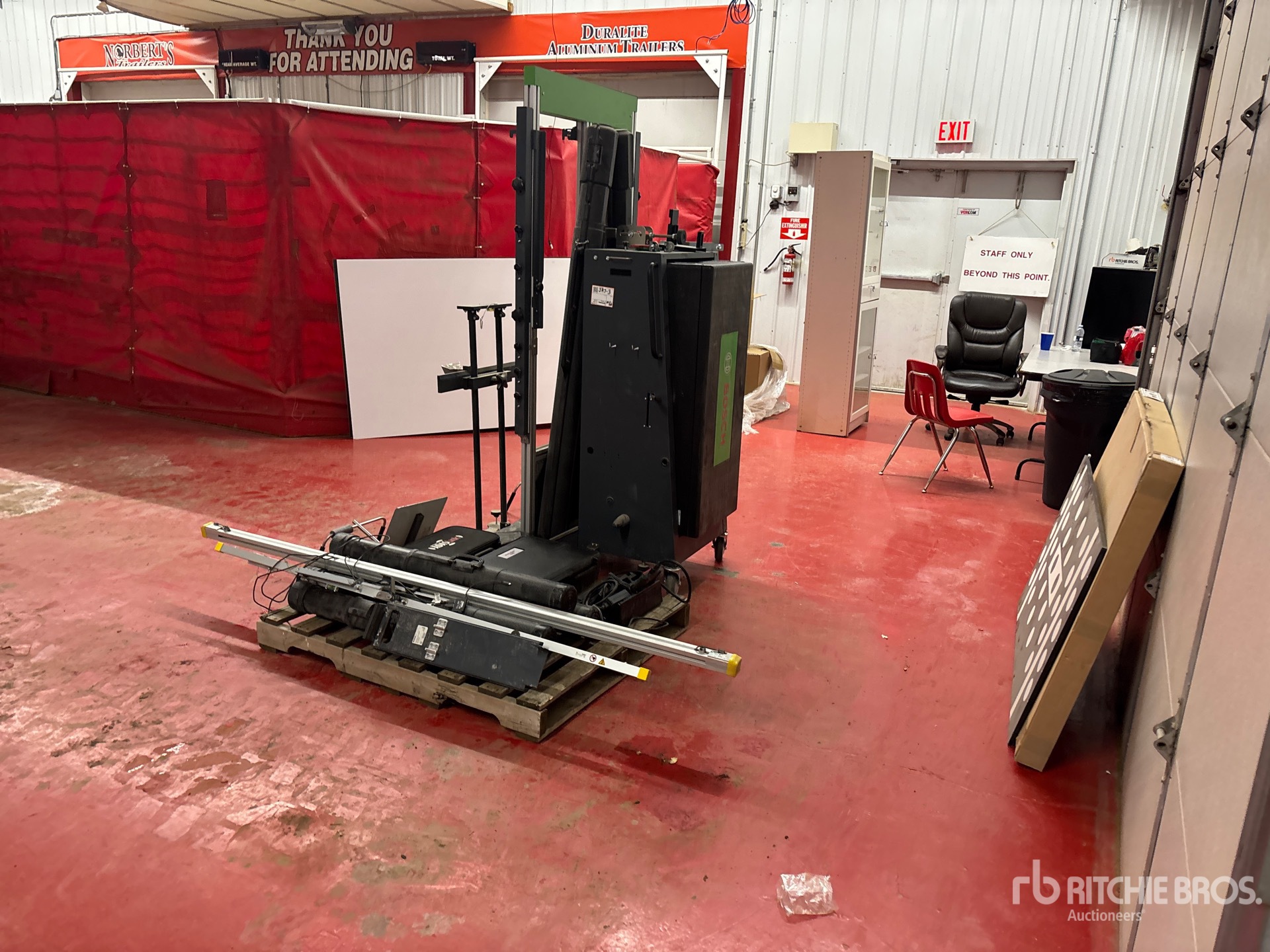 General Appearance with Imagen: esquina trasera izquierda