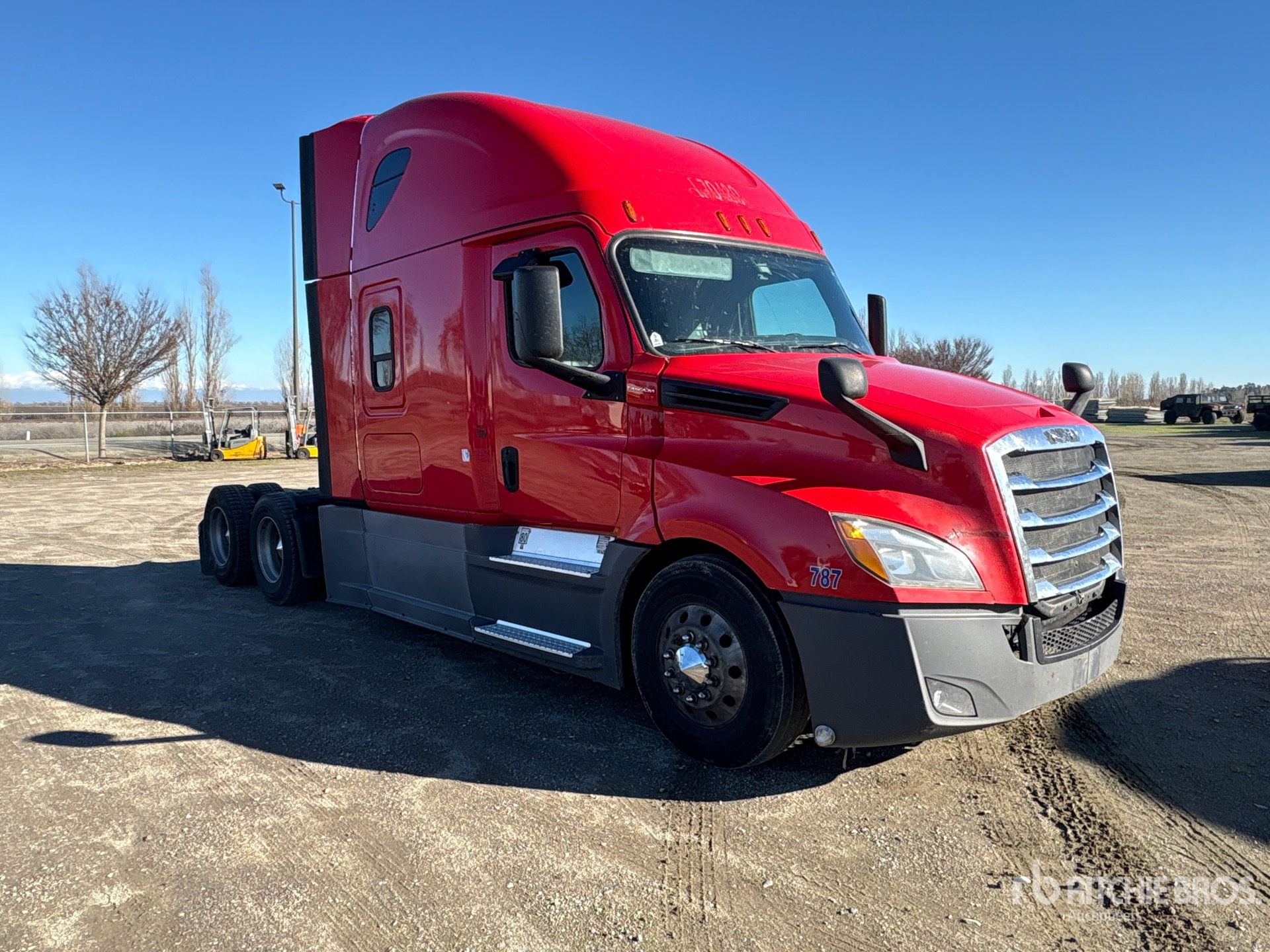 Aspect général with Image, coin avant droit