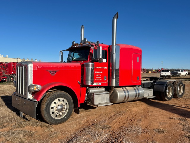 2013 Peterbilt 389 6x4 T/A Sleeper Truck Tractor