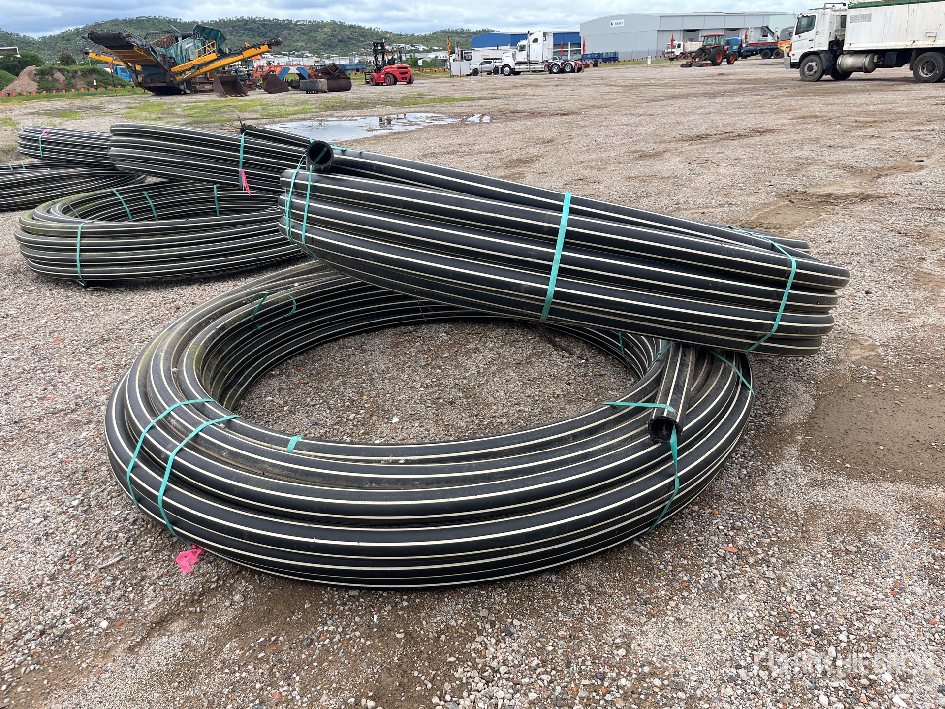 General Appearance with Bild, Ecke hinten rechts