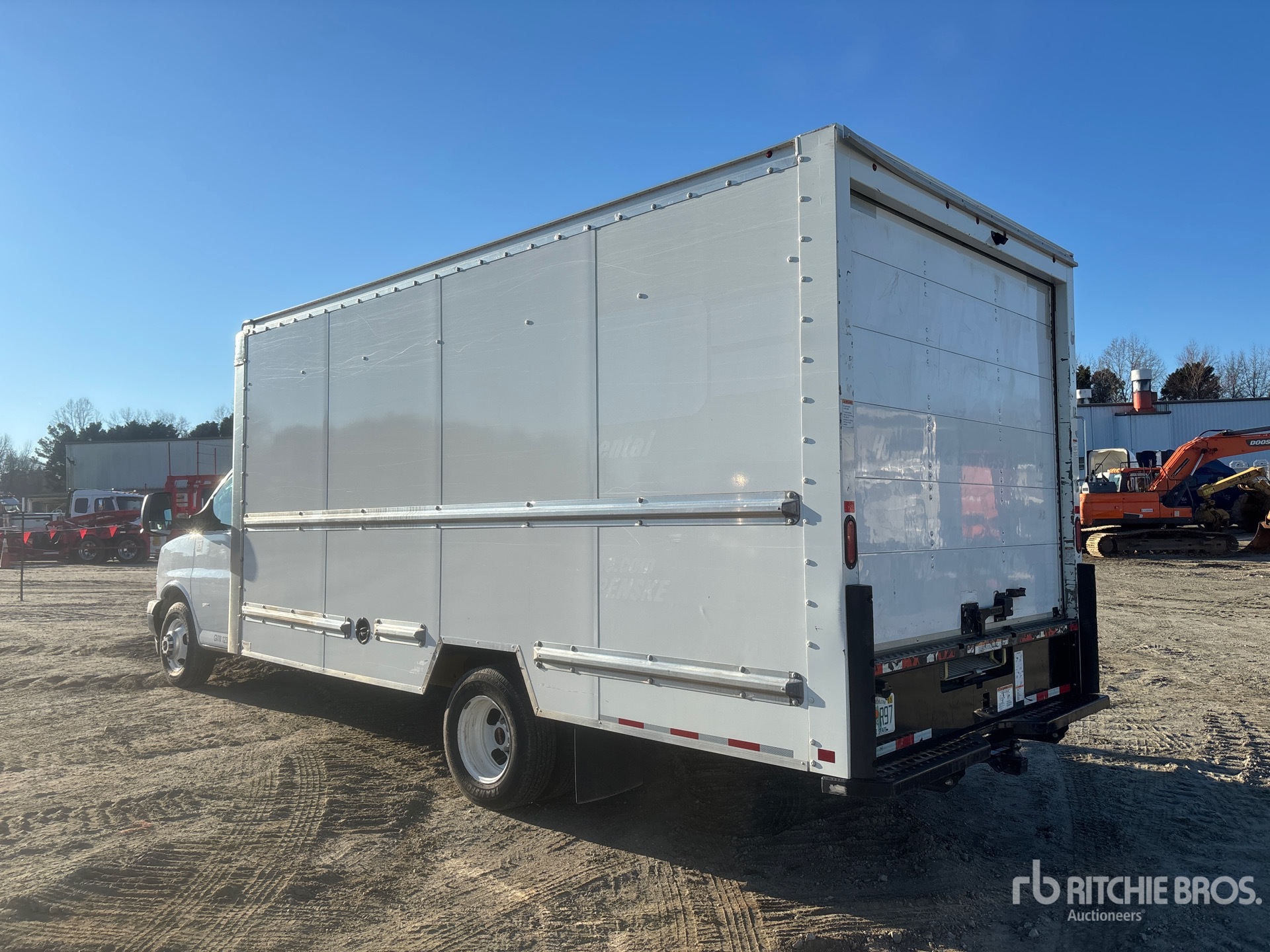 General Appearance with Picture, Left Rear Corner