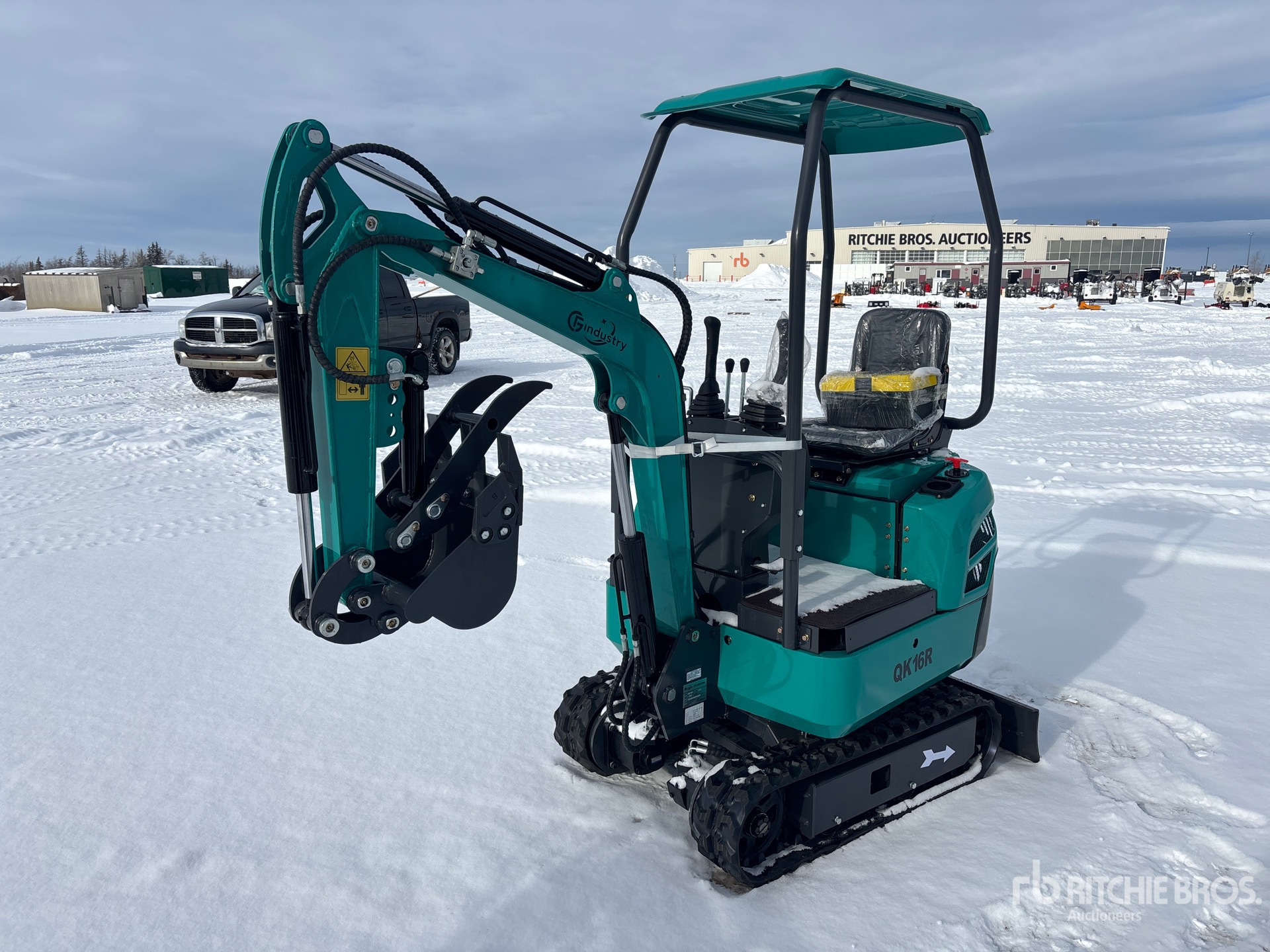 General Appearance with Picture, Left Front Corner