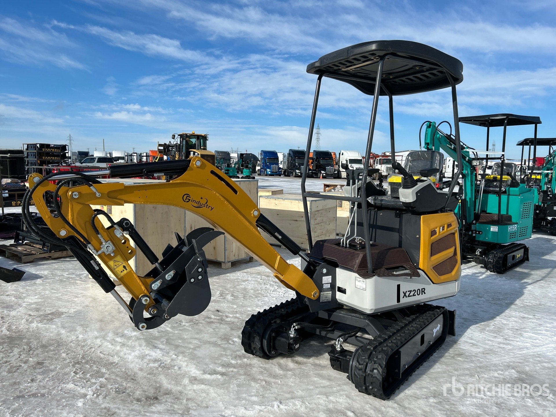 General Appearance with Picture, Left Front Corner