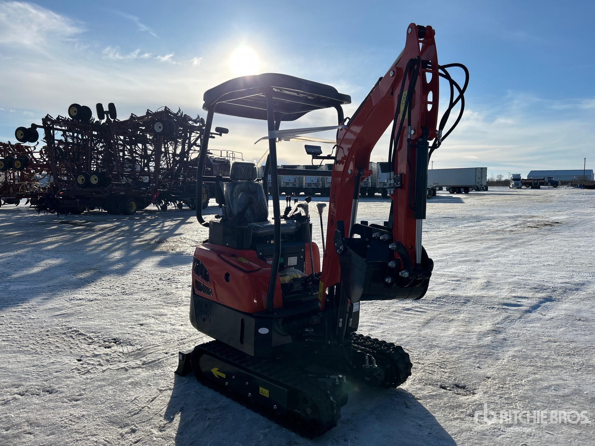 General Appearance with Picture, Right Front Corner