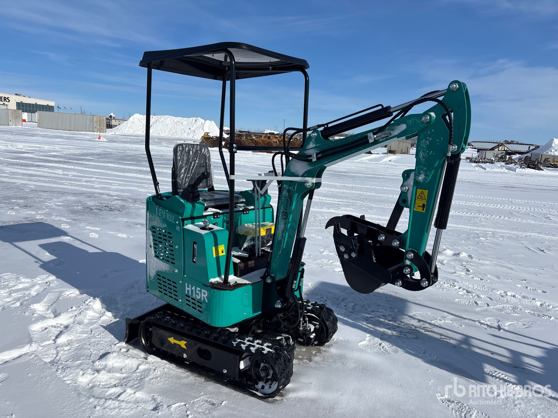 General Appearance with Picture, Right Front Corner