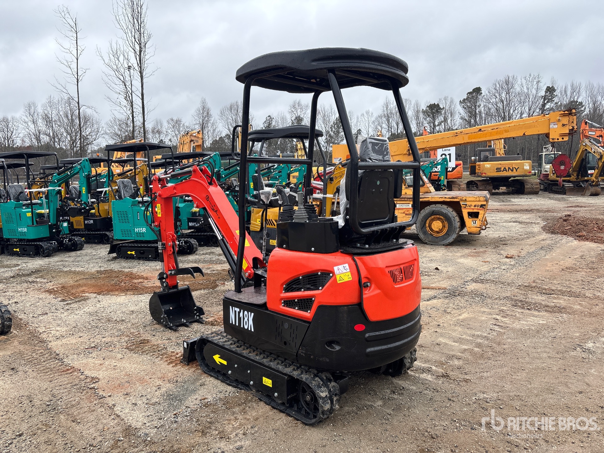 General Appearance with Picture, Left Rear Corner