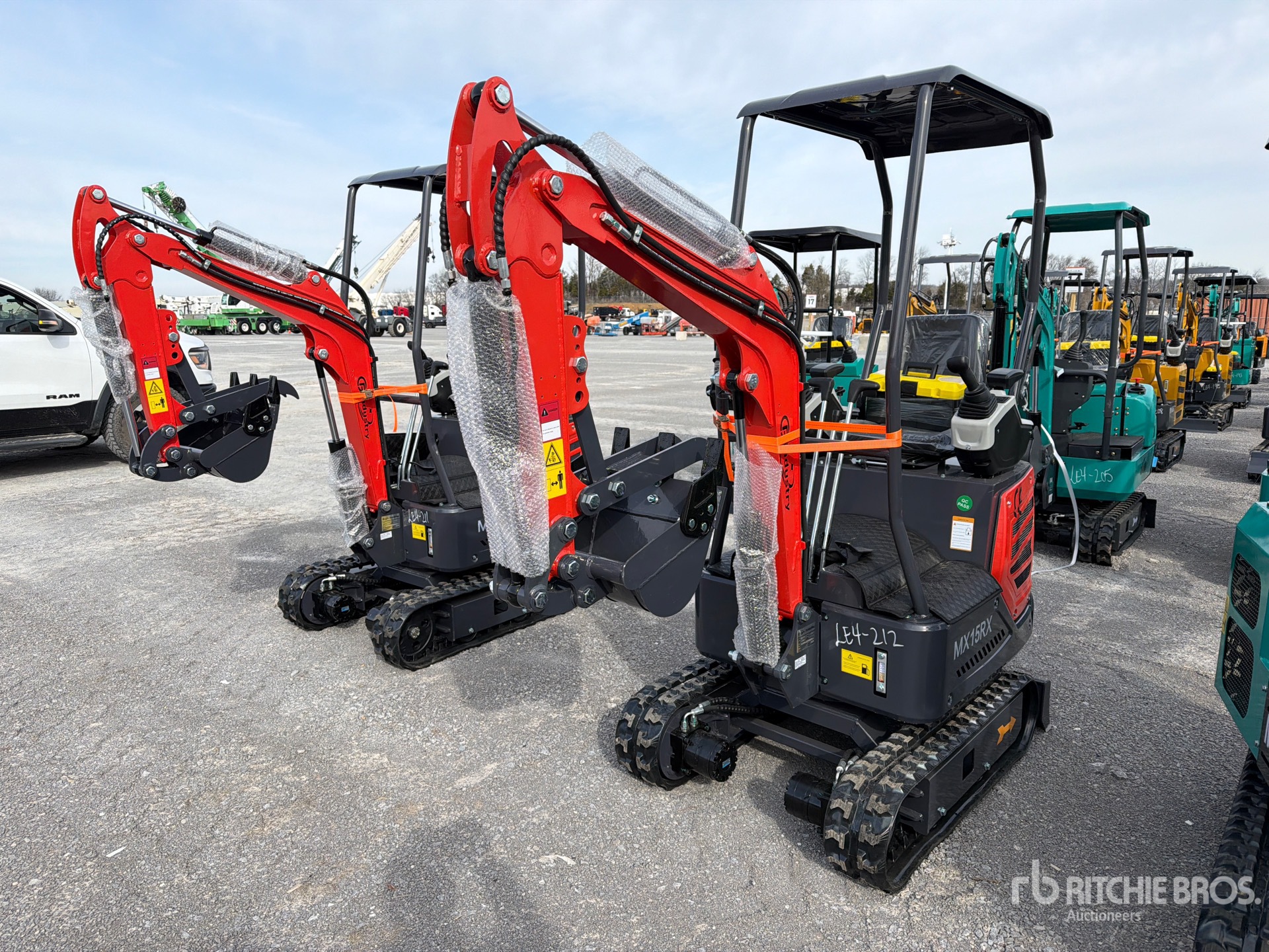 General Appearance with Picture, Left Front Corner